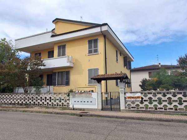 appartamento in vendita a Piacenza in zona Mucinasso