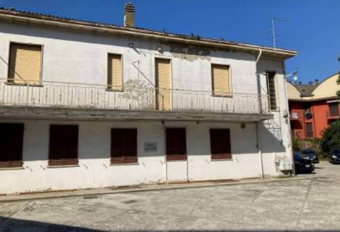 appartamento in vendita a Piacenza in zona Farnesiana
