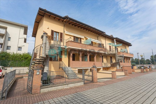 appartamento in vendita a Piacenza in zona Stadio