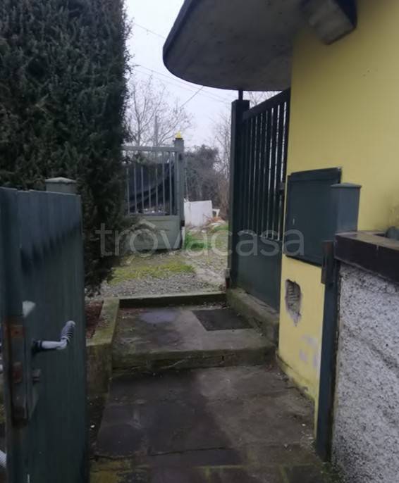 casa indipendente in vendita a Piacenza in zona Gerbido