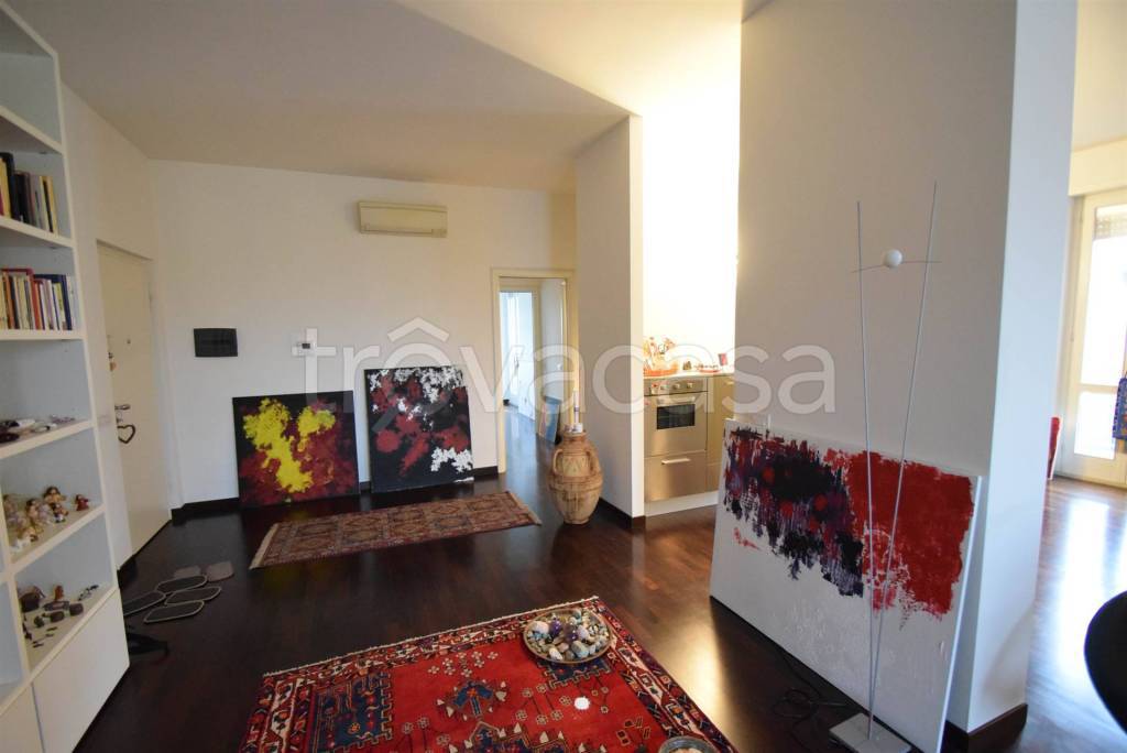 appartamento in vendita a Piacenza in zona Centro Storico