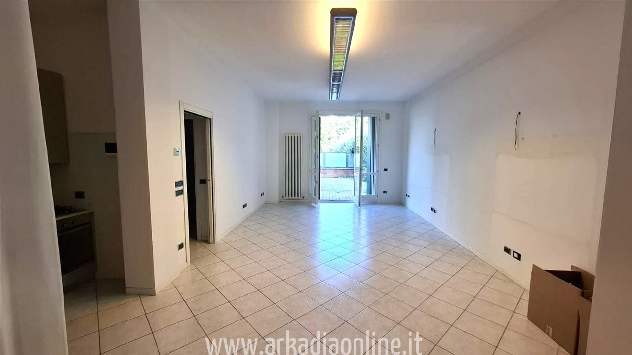 appartamento in vendita a Piacenza in zona Centro Storico