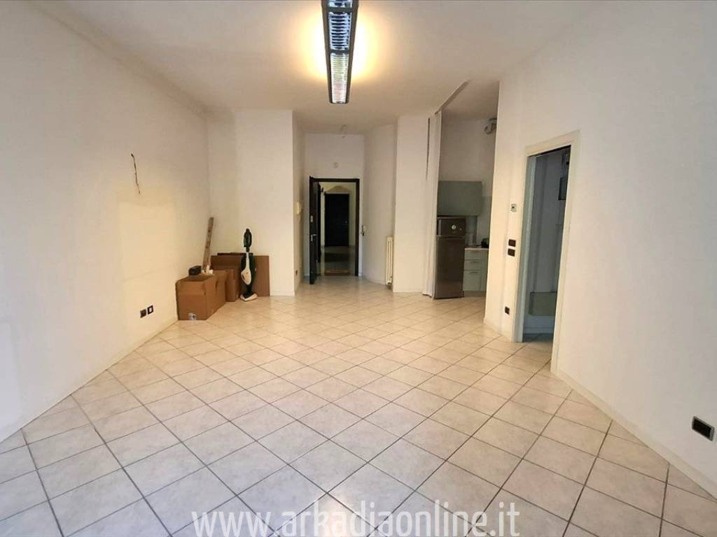 appartamento in vendita a Piacenza in zona Besurica