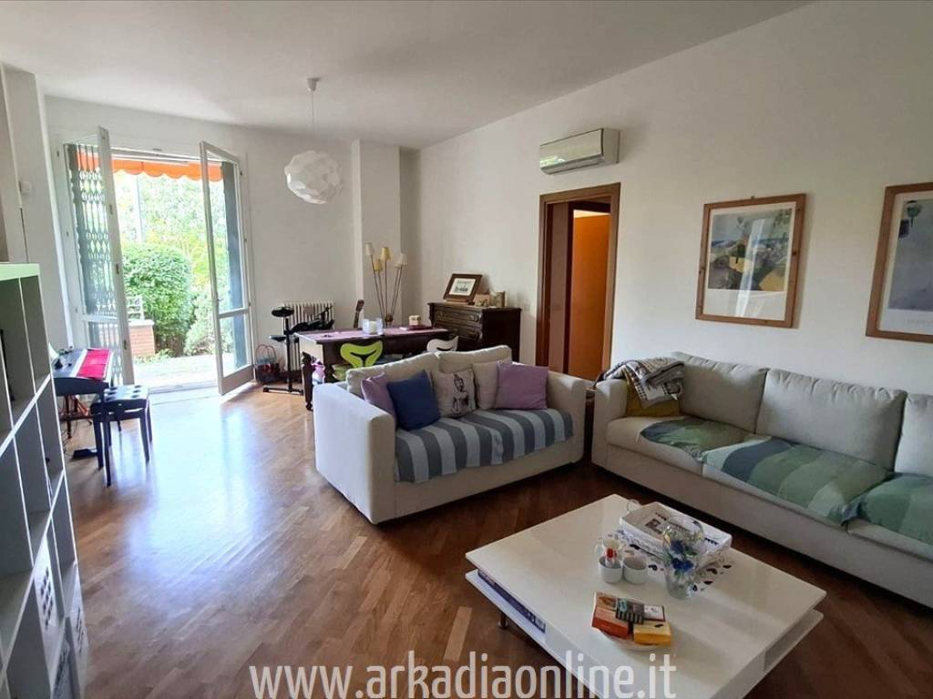 appartamento in vendita a Piacenza in zona Besurica