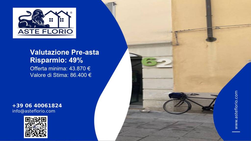negozio in vendita a Piacenza in zona Centro Storico