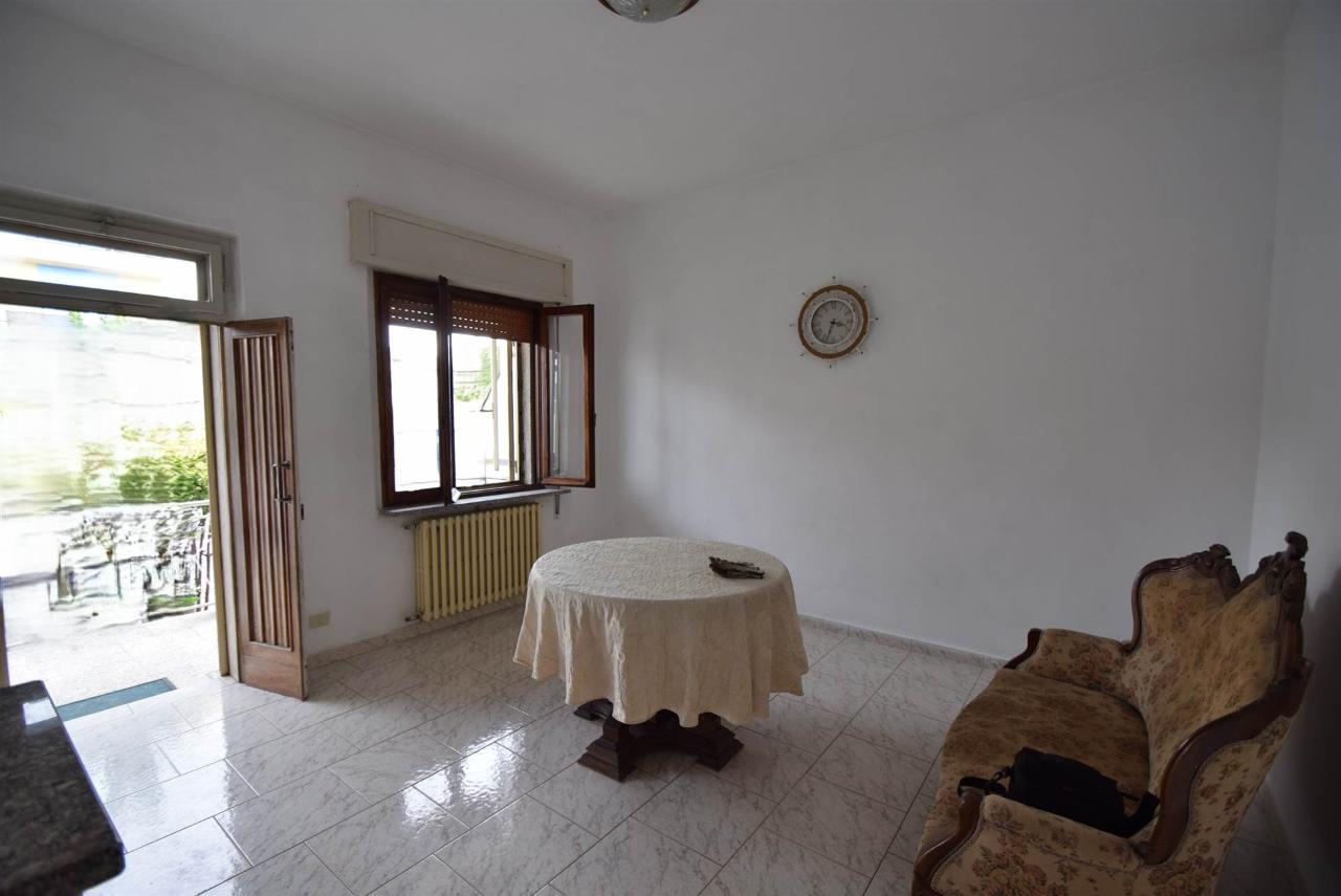 casa indipendente in vendita a Piacenza in zona Baia del Re