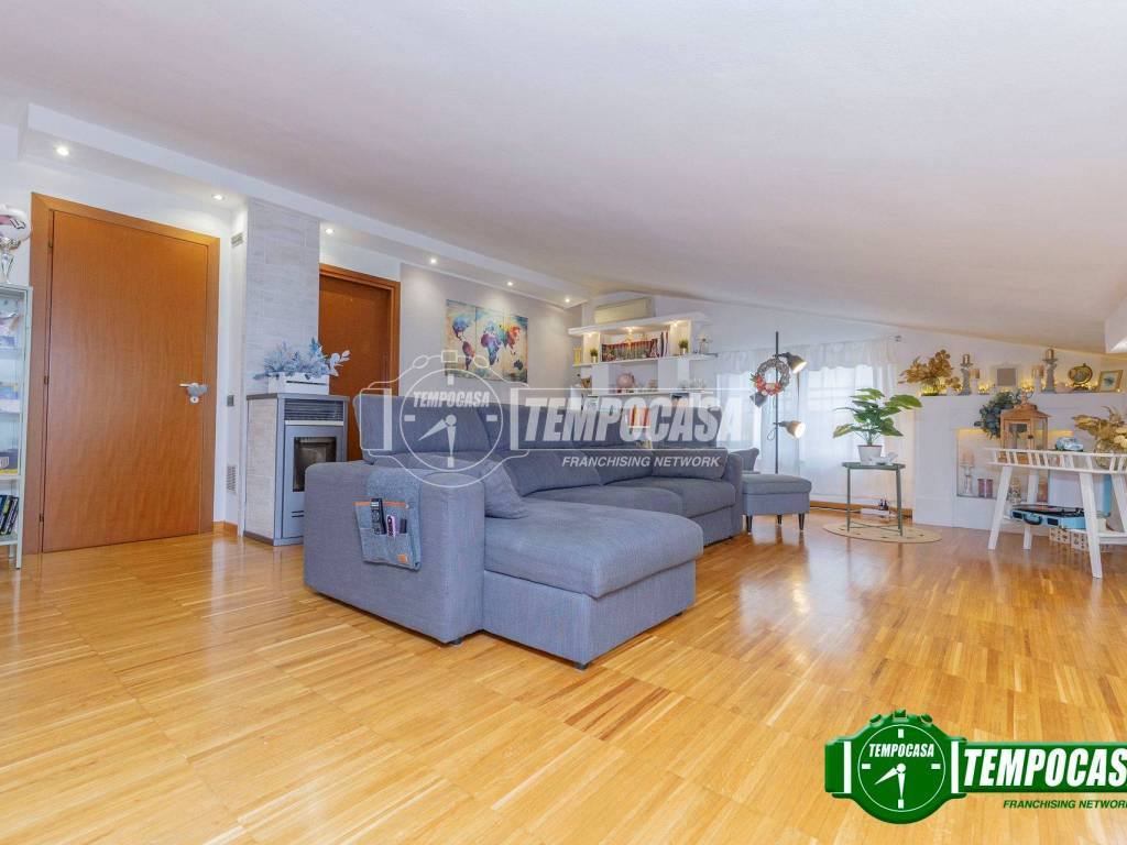 appartamento in vendita a Piacenza in zona Caorsana