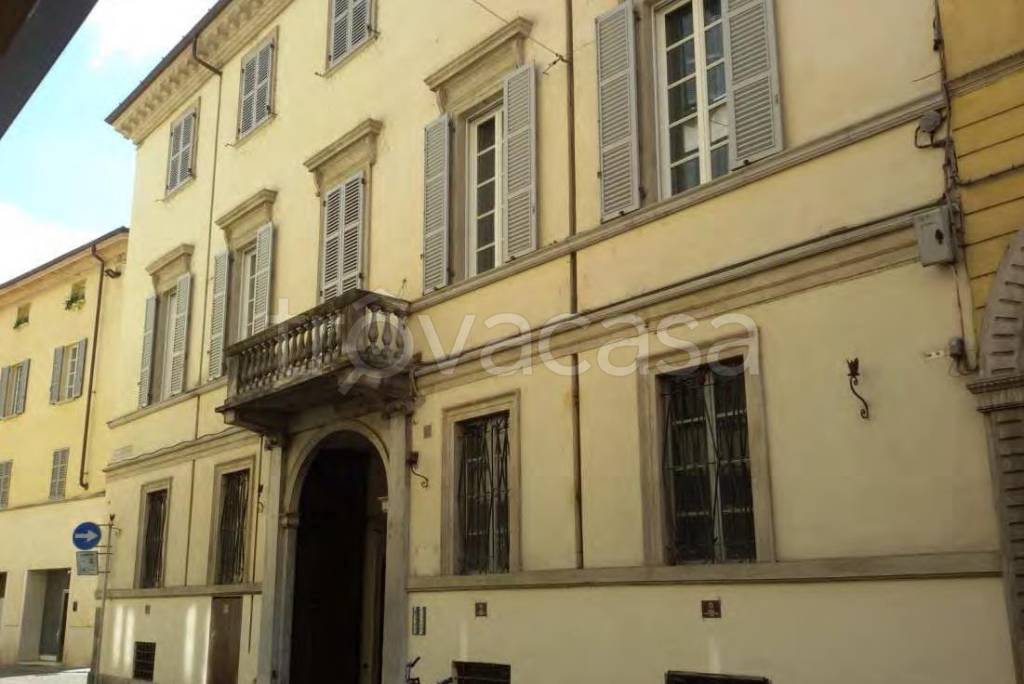 appartamento in vendita a Piacenza in zona Centro Storico