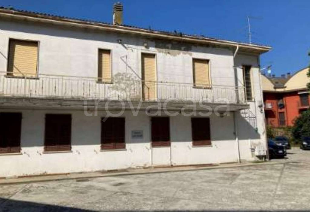appartamento in vendita a Piacenza in zona Farnesiana
