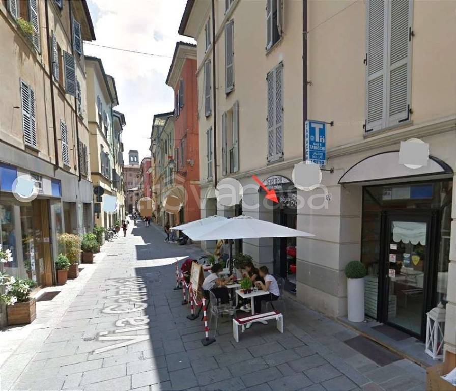 negozio in vendita a Piacenza in zona Centro Storico