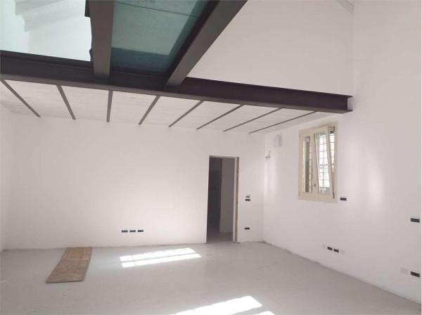 casa indipendente in vendita a Piacenza in zona Centro Storico