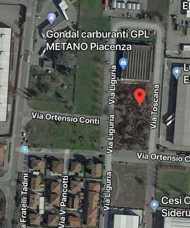 terreno edificabile in vendita a Piacenza in zona Baia del Re