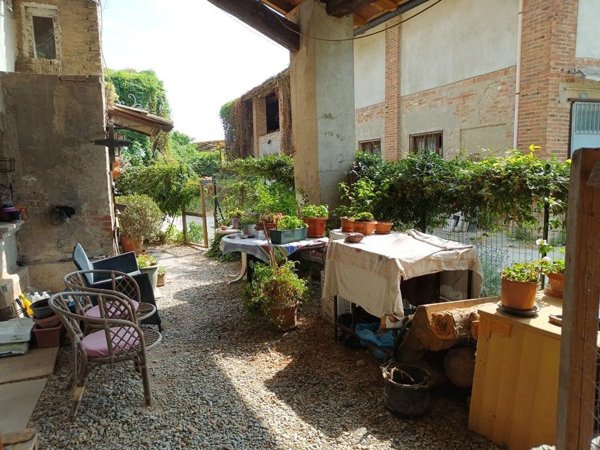 quadrivano in vendita a Piacenza in zona Roncaglia / Fossadello