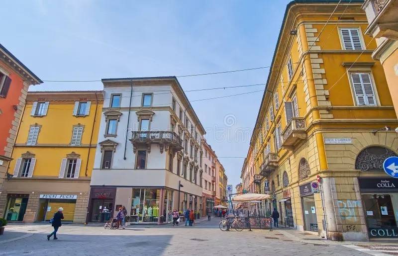 appartamento in vendita a Piacenza in zona Centro Storico
