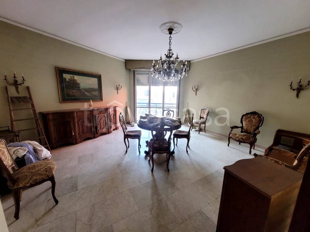 appartamento in vendita a Piacenza