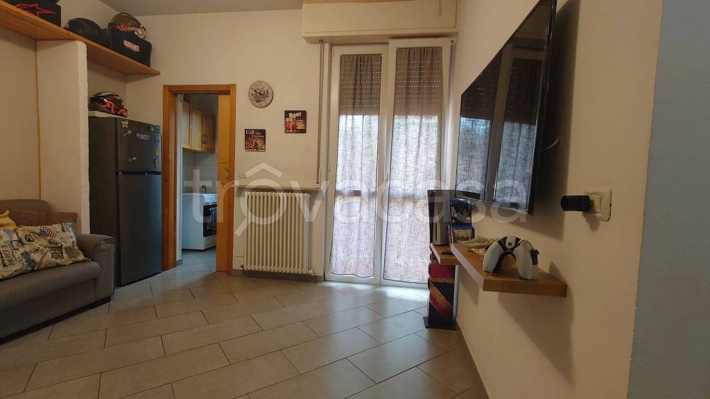appartamento in vendita a Piacenza in zona Infrangibile