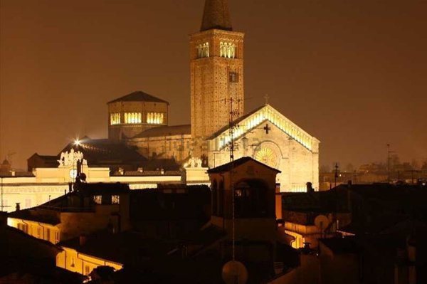 appartamento in vendita a Piacenza in zona Centro Storico