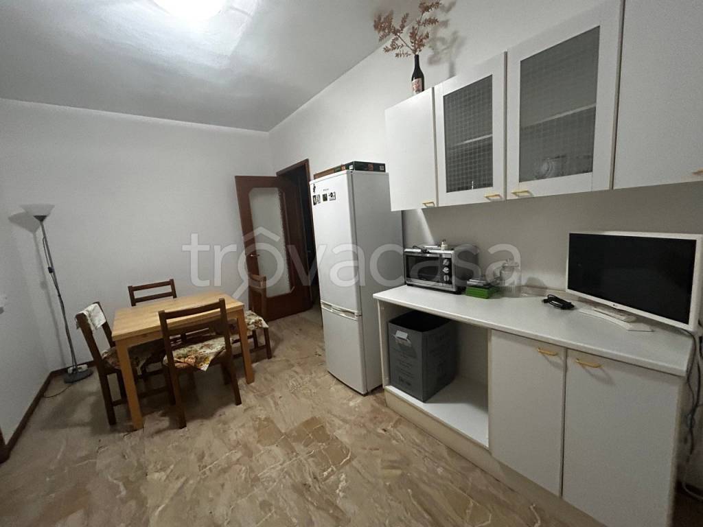 appartamento in vendita a Piacenza in zona Farnesiana
