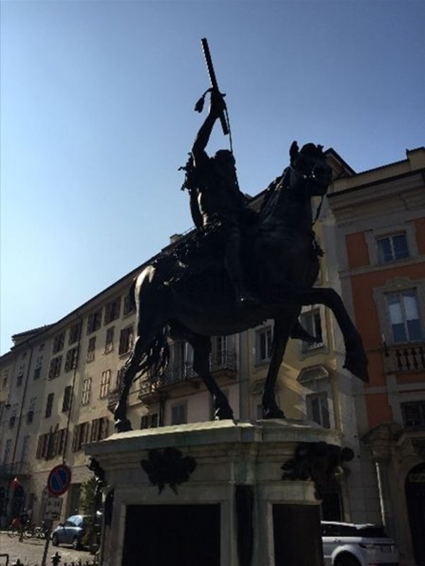 intera palazzina in vendita a Piacenza in zona Centro Storico