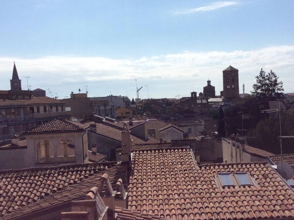 appartamento in vendita a Piacenza in zona Centro Storico