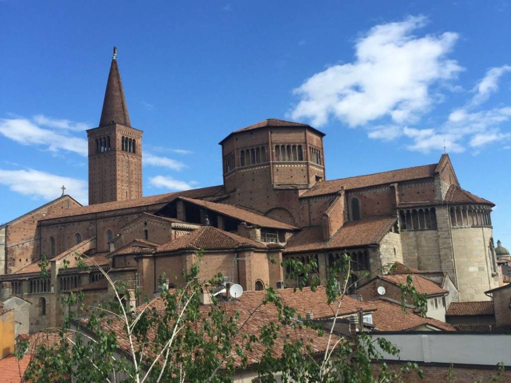 appartamento in vendita a Piacenza in zona Centro Storico