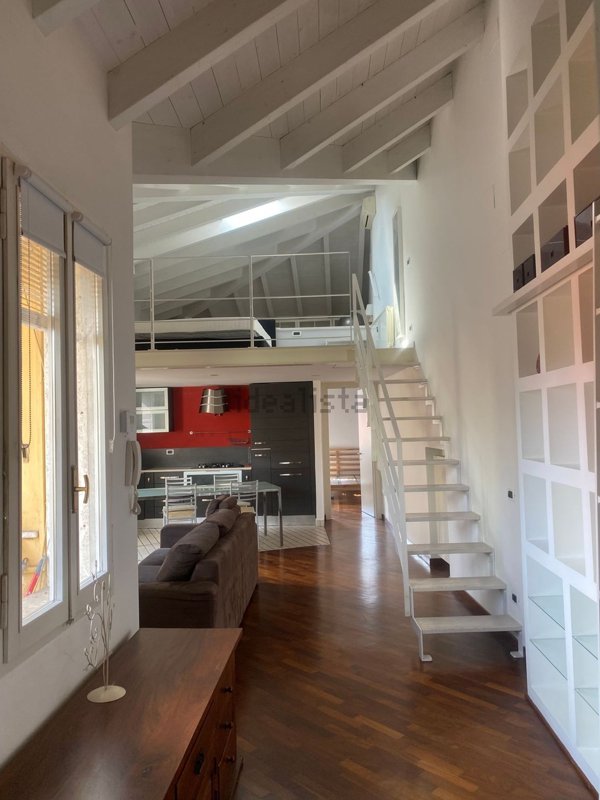 appartamento in vendita a Piacenza in zona Centro Storico