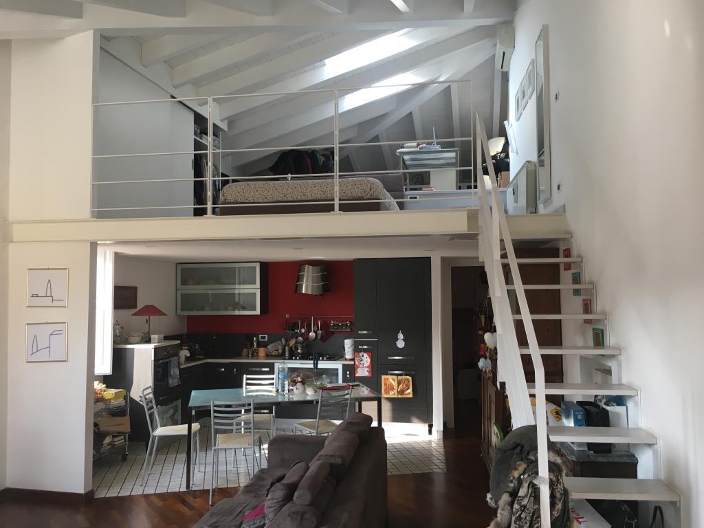 appartamento in vendita a Piacenza in zona Centro Storico