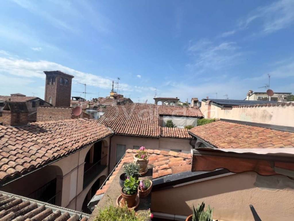 appartamento in vendita a Piacenza in zona Centro Storico