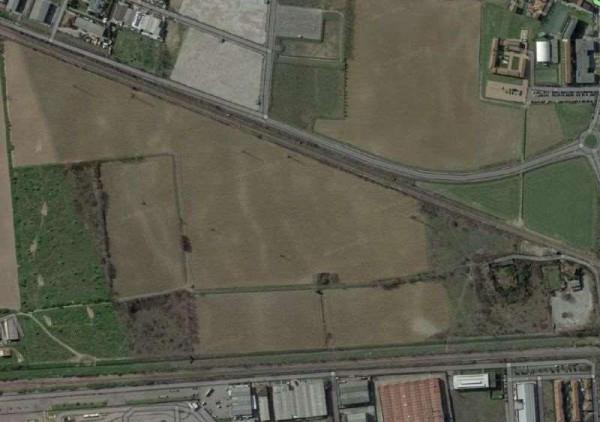 negozio in vendita a Piacenza in zona Baia del Re