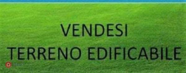 negozio in vendita a Piacenza in zona Baia del Re