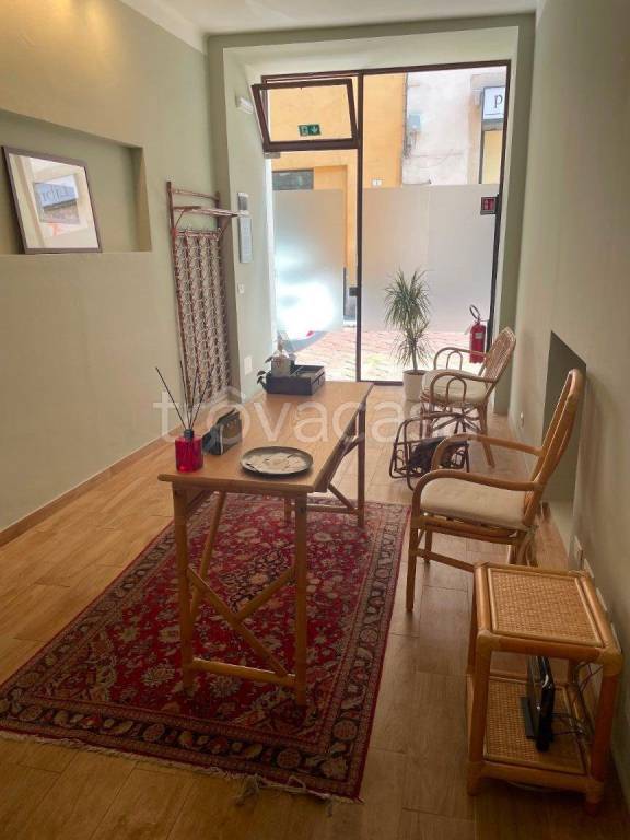 casa indipendente in vendita a Piacenza in zona Centro Storico