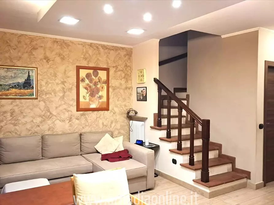 casa indipendente in vendita a Piacenza