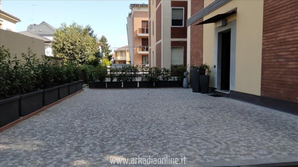 negozio in vendita a Piacenza