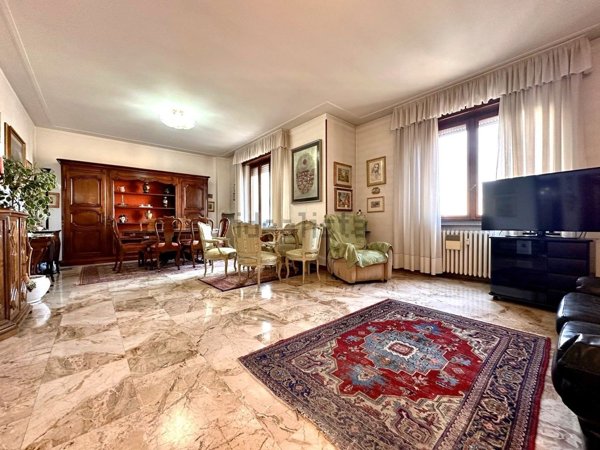 appartamento in vendita a Piacenza in zona Barriera Genova