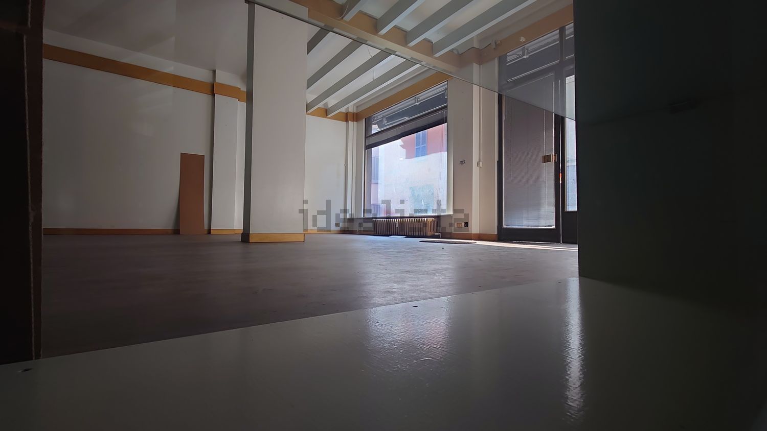 negozio in vendita a Piacenza in zona Centro Storico