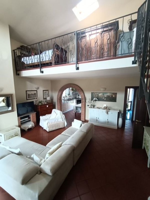 casa indipendente in vendita a Piacenza in zona Stadio