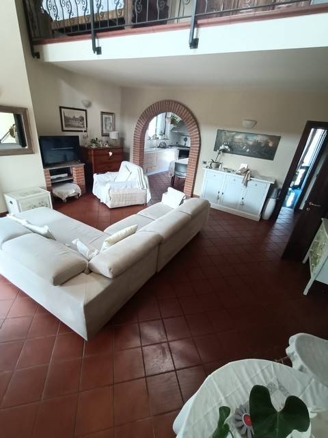 casa indipendente in vendita a Piacenza in zona Stadio