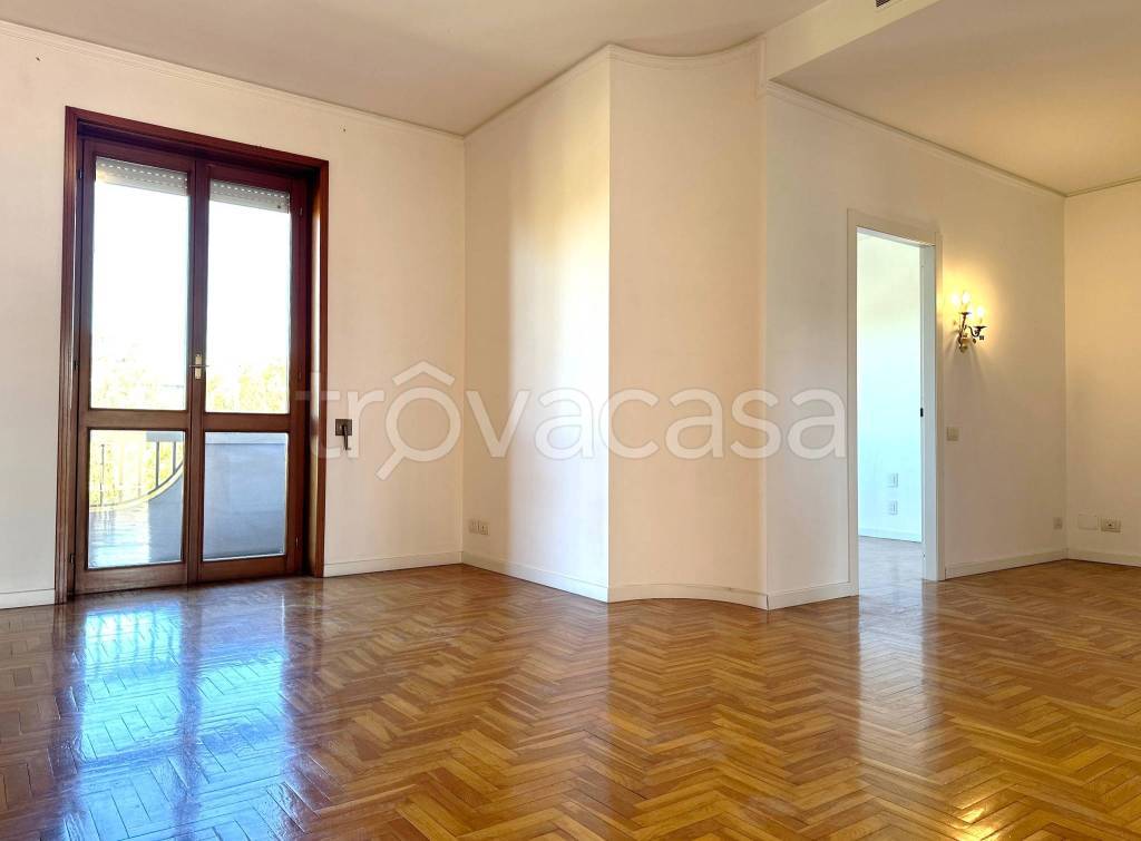 appartamento in vendita a Piacenza in zona Centro Storico