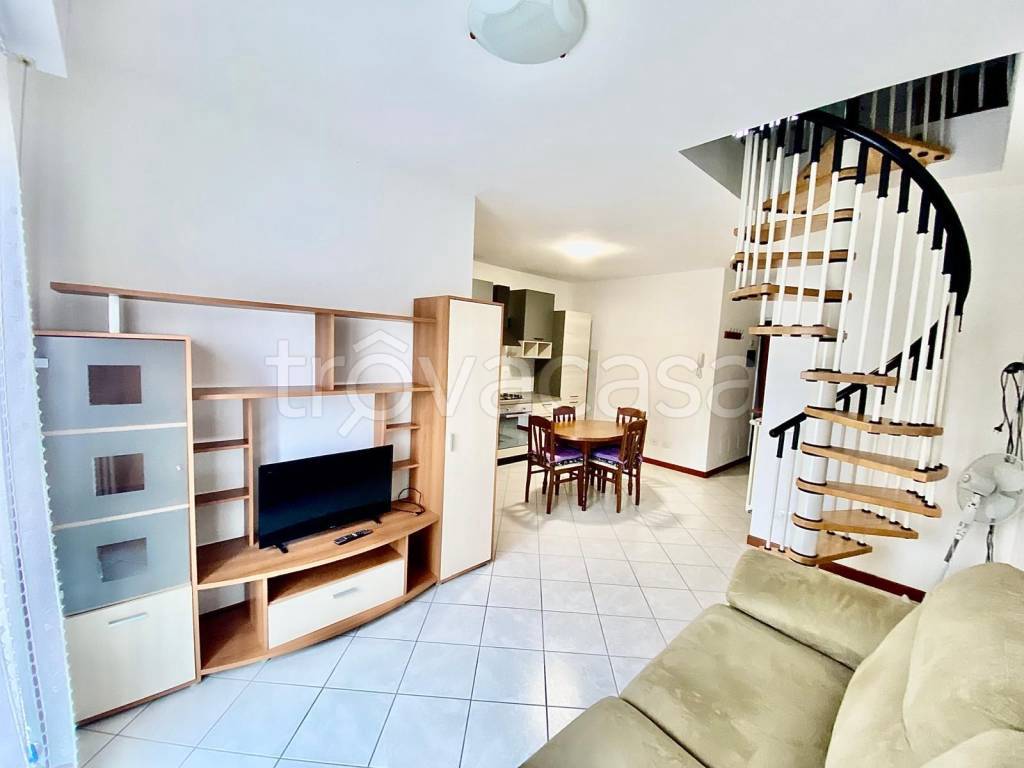 appartamento in vendita a Piacenza in zona Farnesiana