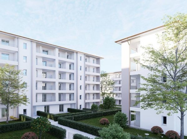 appartamento in vendita a Piacenza in zona Stadio