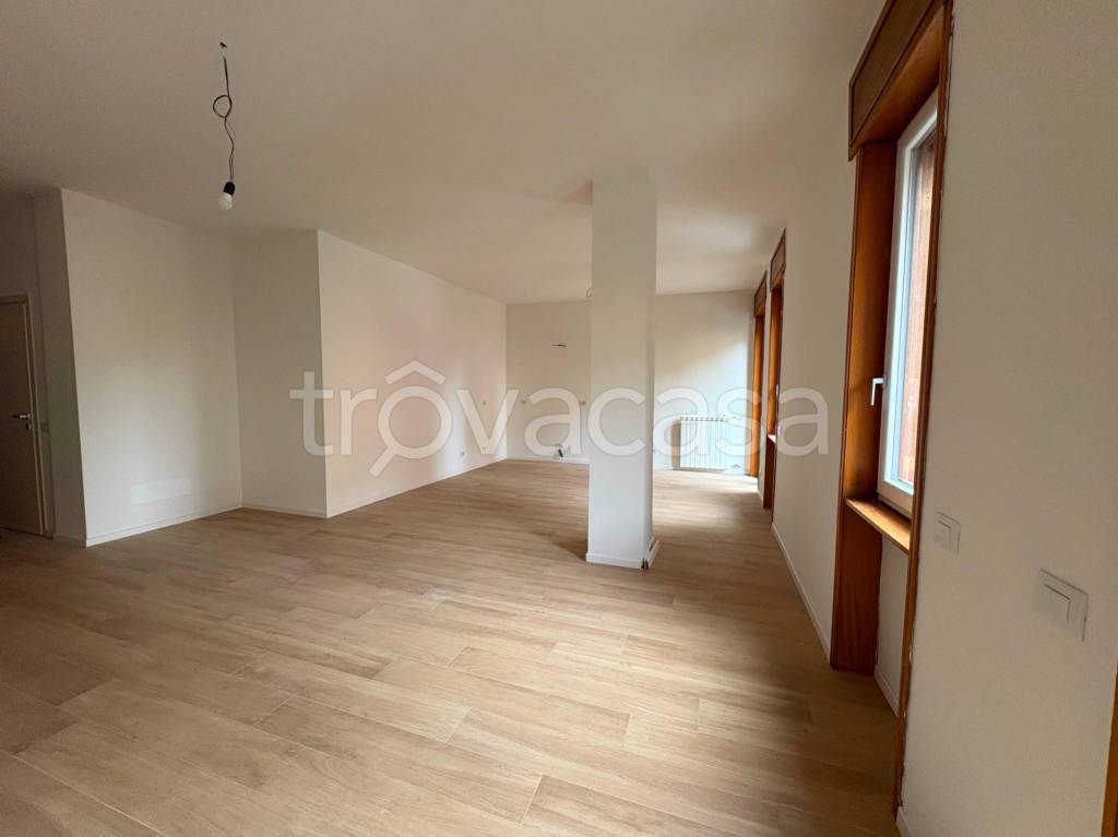 appartamento in vendita a Piacenza in zona Barriera Genova