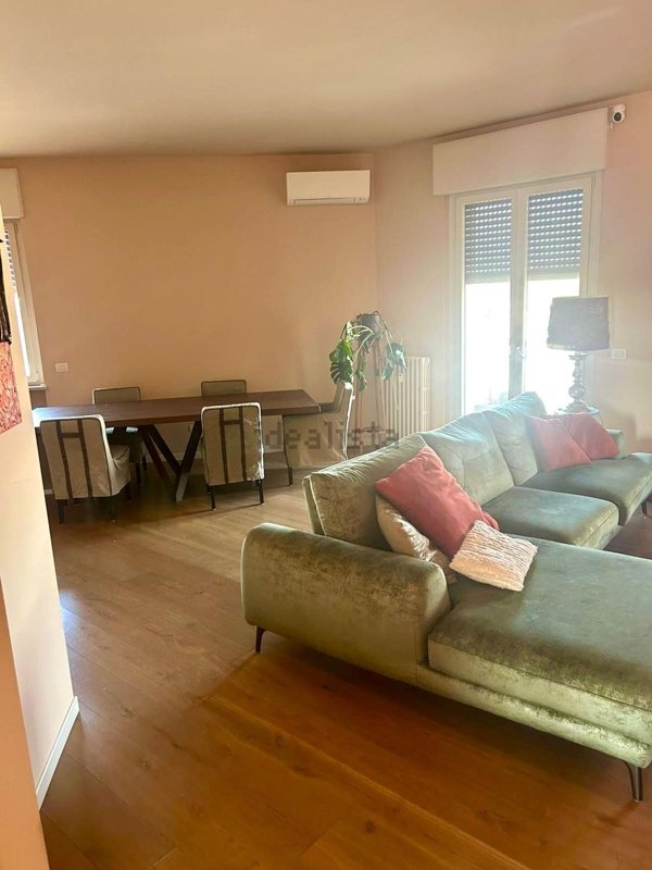 appartamento in vendita a Piacenza in zona Barriera Genova