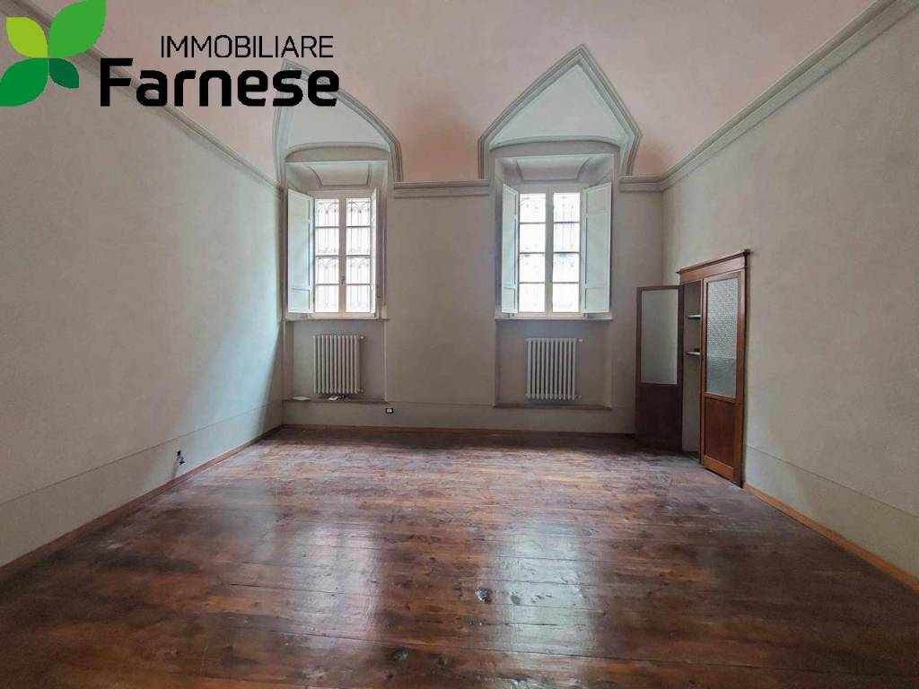 appartamento in vendita a Piacenza in zona Centro Storico