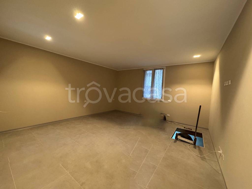 appartamento in vendita a Piacenza in zona Infrangibile