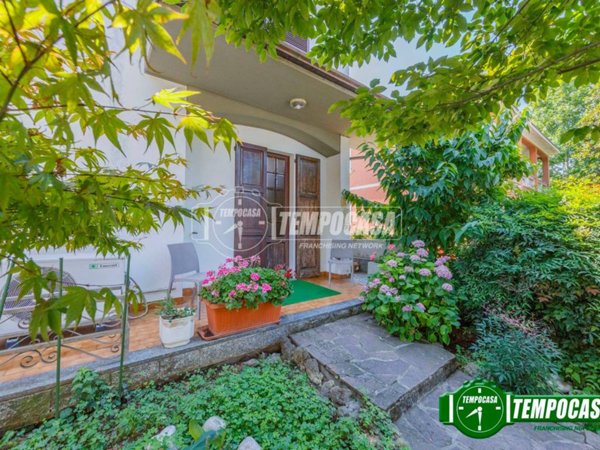 casa indipendente in vendita a Piacenza in zona Besurica