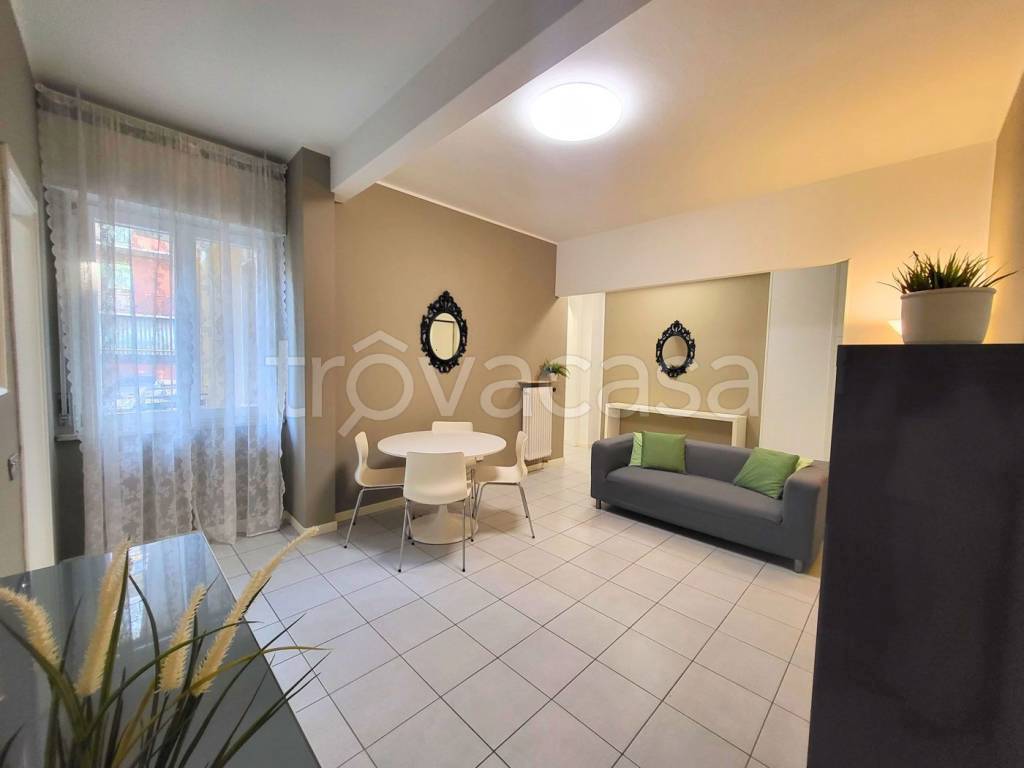 appartamento in vendita a Piacenza in zona Caorsana