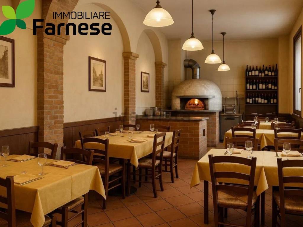 negozio in vendita a Piacenza