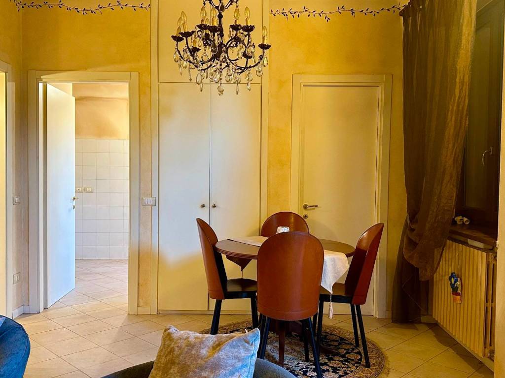 casa indipendente in vendita a Piacenza in zona Belvedere / Quartiere Duemila