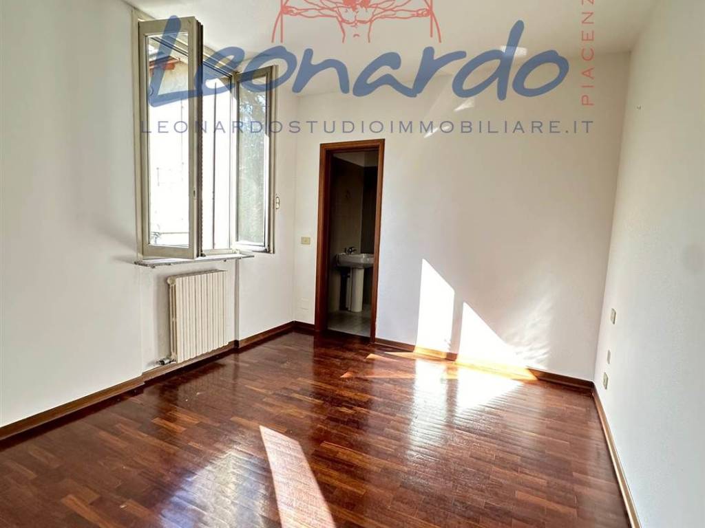 appartamento in vendita a Piacenza in zona Centro Storico