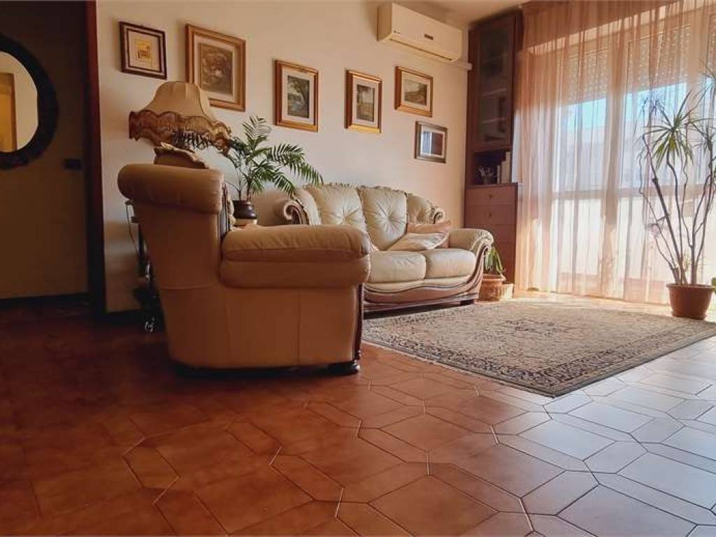 appartamento in vendita a Piacenza in zona Baia del Re